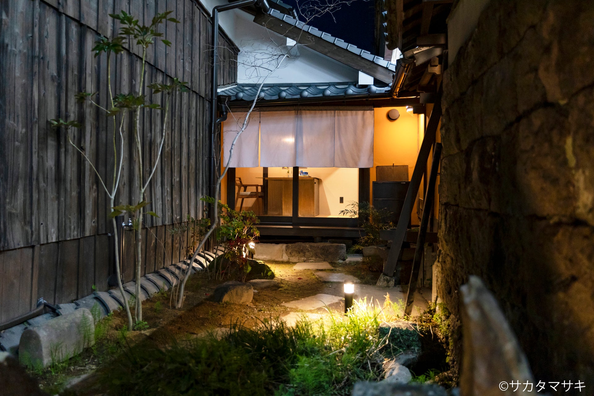 長崎県島原市中心市街地「万町アーケード」にある元綿問屋旧堀部家住宅をワーケーション施設にコンバージョンするプロジェクト 水脈 mio